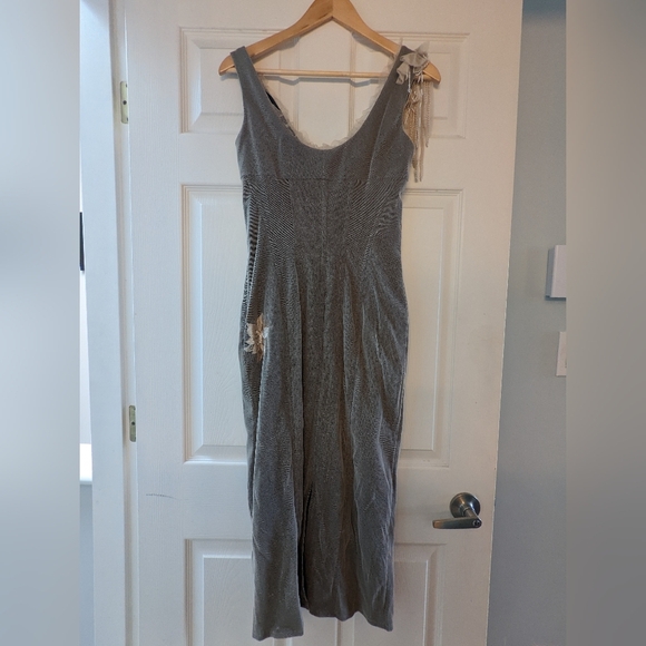 Vintage Ornamental Sequin Flowers Press & Bastyan - Picture 6 of 10